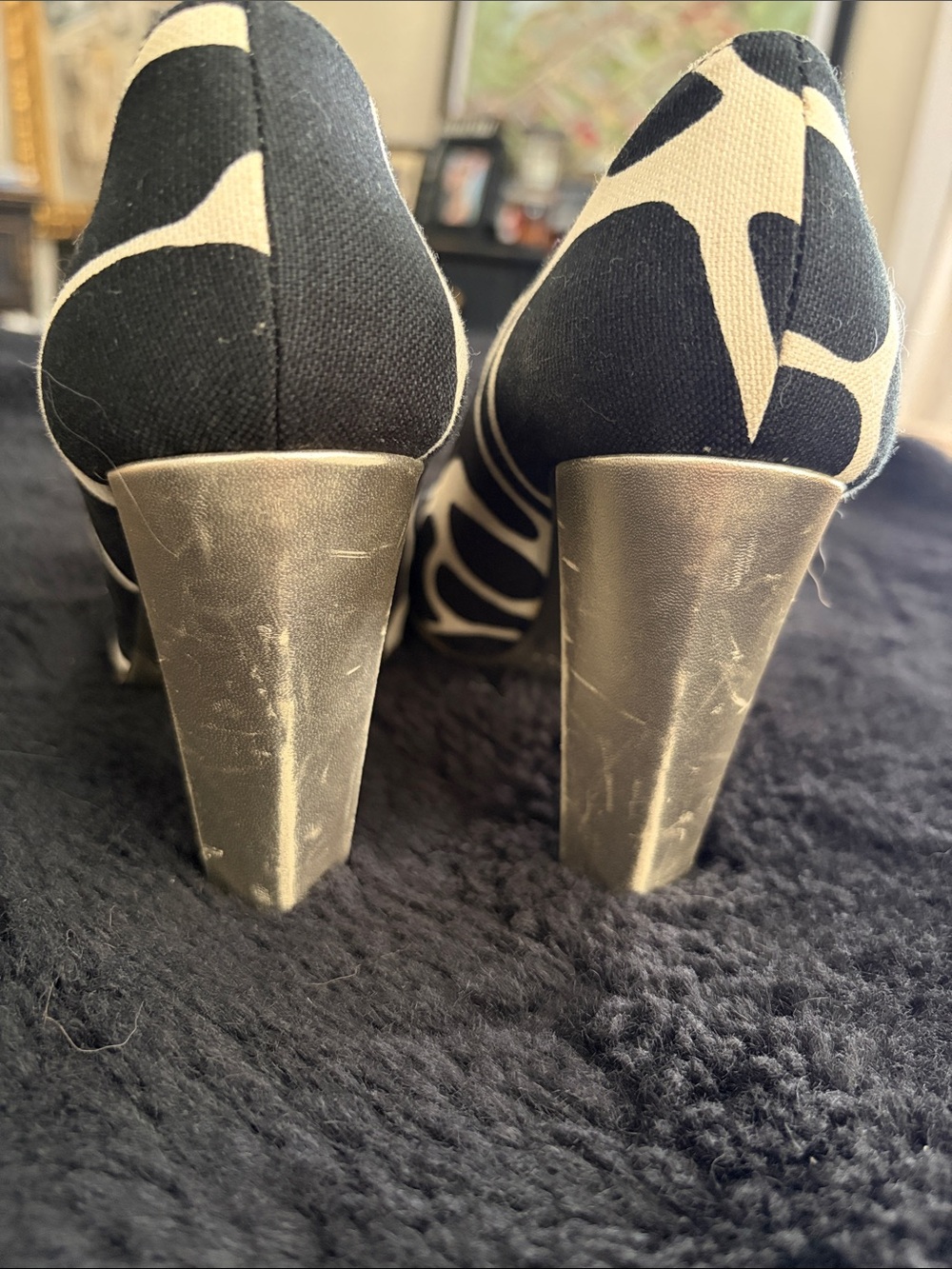 Diane von Furstenberg Black and White Animal Print Heels - Picture 4 of 7